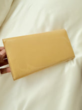 Load image into Gallery viewer, Louis Vuitton Louise Clutch