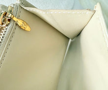 Load image into Gallery viewer, Louis Vuitton Sarah Wallet