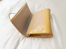 Load image into Gallery viewer, Louis Vuitton Vernis Monogram Ana Clutch Dune Bag
