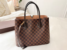 Load image into Gallery viewer, Louis Vuitton Kensington Damier Bag

