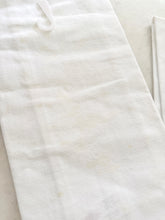 Load image into Gallery viewer, Set of 4  Christmas Tea Towels
