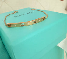 Load image into Gallery viewer, Tiffany &amp; Co Pierced Atlas Bracelet 18k Gold W Diamond
