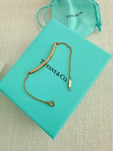 Load image into Gallery viewer, Tiffany &amp; Co Pierced Atlas Bracelet 18k Gold W Diamond

