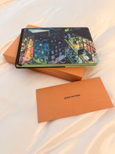 Load image into Gallery viewer, Authentic Louis Vuitton Travel Book Paris
