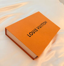 Load image into Gallery viewer, Authentic Louis Vuitton Travel Book Paris
